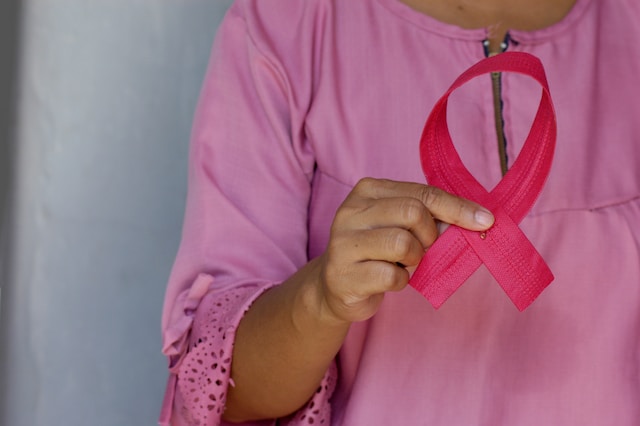 You are currently viewing Understanding the Link Between Air Pollution and Breast Cancer Risk
